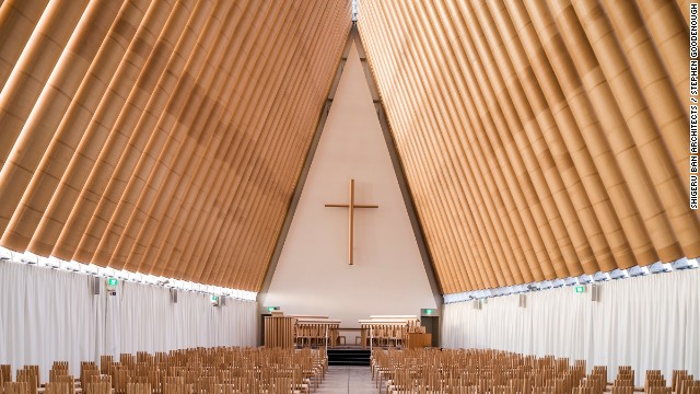 140325130622-shigeru-ban-cardboard-cathedral-02-horizontal-gallery